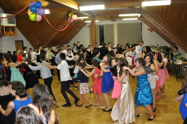 Foto z plesu